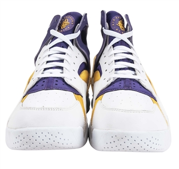 2004 Kobe Bryant Huarache Game Used Custom White Air Nike Sneakers 